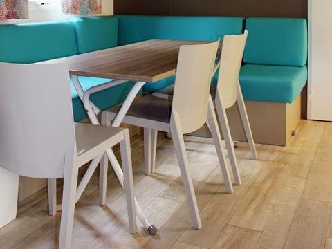 MOBILHOME 6 personnes - PREMIUM 3 chambres (arrivée le dimanche) 1/6 pers