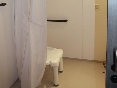 MOBILHOME 4 personnes - PMR
