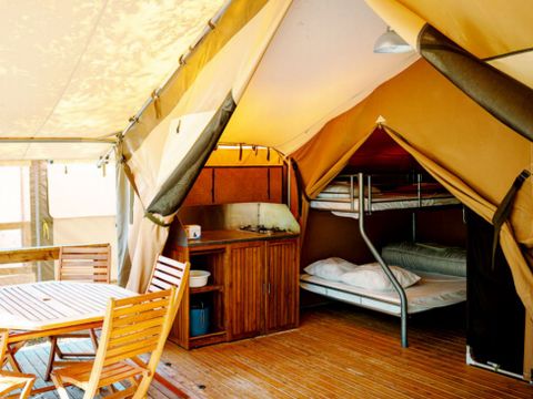 Tente en toile et en bois 5 personnes - Tente Lodge Victoria 2ch 5pers