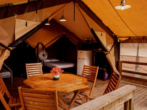 Tente en toile et en bois 5 personnes - Tente Lodge Victoria 2ch 5pers