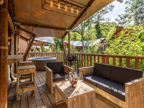 HÉBERGEMENT INSOLITE 6 personnes - Chalet luxury SPA 6pers