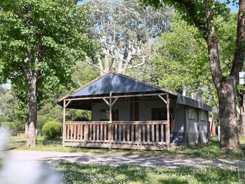 Tente en toile et en bois 4 personnes - Tente Safari Cocotier