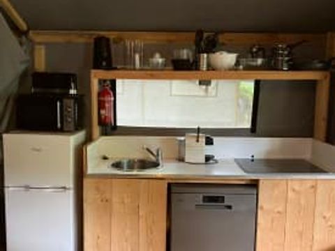 Tente en toile et en bois 4 personnes - Tente Safari Cocotier