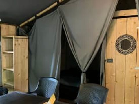 Tente en toile et en bois 4 personnes - Tente Safari Cocotier