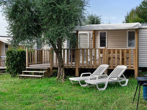 Mobilhome 4 personnes - Classic | 2 Ch. | 4 Pers. | Terrasse surélevée | Clim.