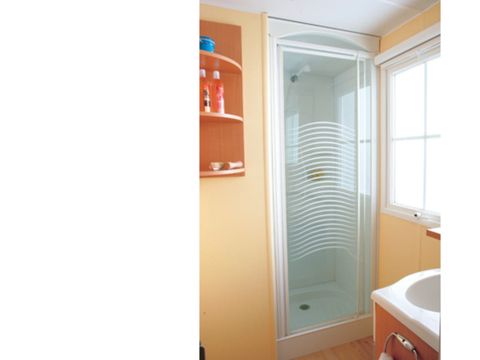 Mobilhome 6 personnes - Mobil-home | Classic XL | 3 Ch. | 6 Pers. | Terrasse surélévée non couverte | Clim.