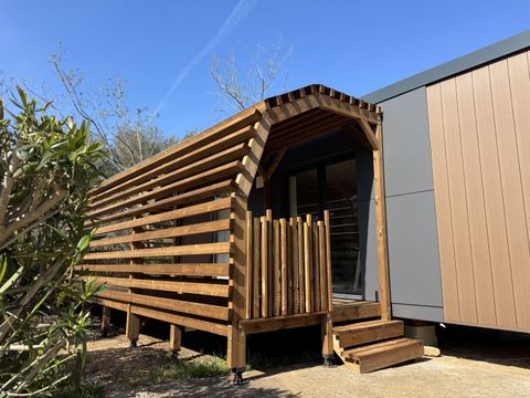MOBILHOME 6 personnes - TAOS Luxe 40m2 terrasse couverte + Jacuzzi privatif - 6 pers 3 chambres 2 sdb - clim