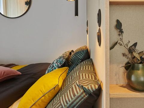 MOBILHOME 4 personnes - TAOS Luxe 35m2 terrasse couverte + Jacuzzi privatif - 4 pers 2 chambres 2 sdb - clim