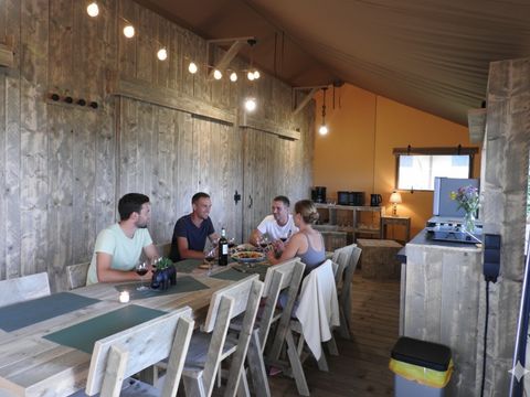 Tente en toile et en bois 5 personnes - LUXURY SAFARI LODGE