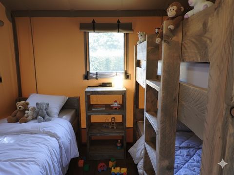 Tente en toile et en bois 5 personnes - LUXURY SAFARI LODGE
