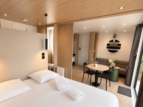 Mobilhome 2 personnes - Sunêlia Luxe - TAOS S2 - 1 chambre - 1 salle de bain avec ou - Sans jacuzzi privatif