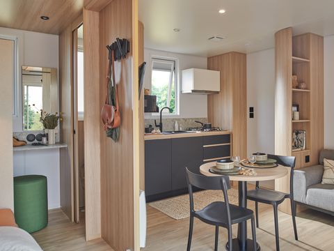 MOBILHOME 2 personnes - Sunêlia Luxe TAOS S2 2 pers. 1 ch. 1 sdb. avec ou sans jacuzzi privatif