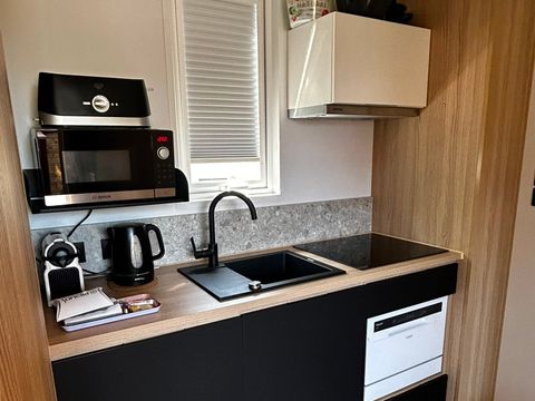 Mobilhome 2 personnes - Sunêlia Luxe - TAOS S2 - 1 chambre - 1 salle de bain avec ou - Sans jacuzzi privatif