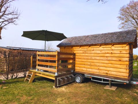 HÉBERGEMENT INSOLITE 1 personne - CABANE RANDONNEUR