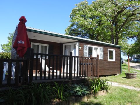 MOBILHOME 4 personnes - MH2 VIP PACIFIQUE 30 m² MOBILHOME 4 personnes - MH2 VIP PACIFIQUE 30 m²