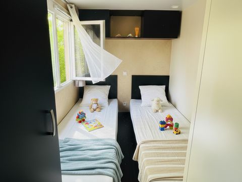 MOBILHOME 4 personnes - MH2 VIP SUMBA 32 m²