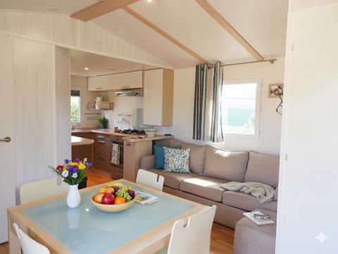 MOBILHOME 4 personnes - MH2 SAVANAH 31 m² MOBILHOME 4 personnes - MH2 SAVANAH 31 m²