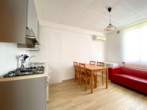 BUNGALOW 2 personnes - TWO