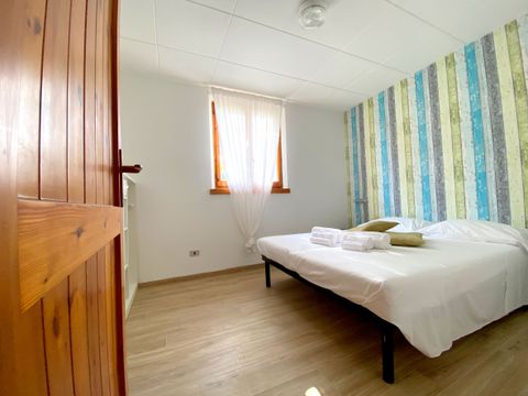 BUNGALOW 2 personnes - TWO