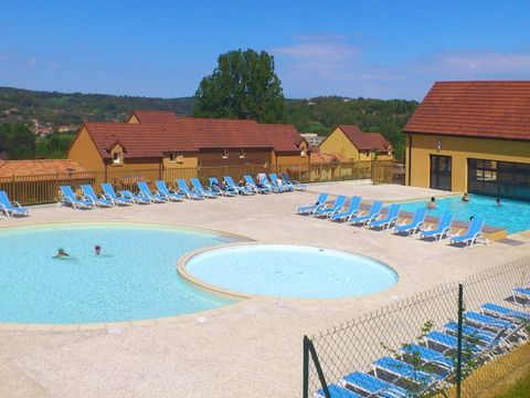 Résidence-Club Odalys Les Côteaux de Sarlat - Camping Dordogne - Image N°5