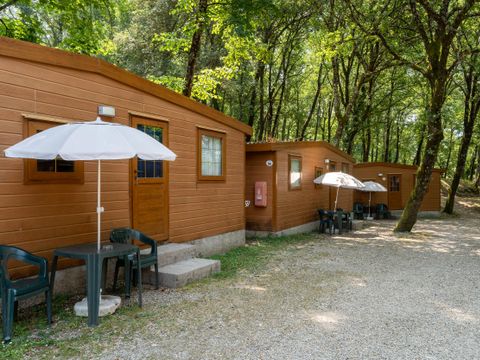 MOBILHOME 2 personnes - (2 personnes incluses - 2 personnes supplémentaires possibles moyennant un supplément, veuillez contacter le camping)