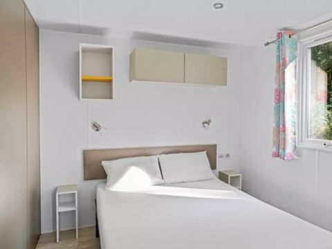 BUNGALOW 5 personnes - Mobil-home | Comfort | 3 Ch. | 5 Pers. | Terrasse surélevée | Clim. | TV
