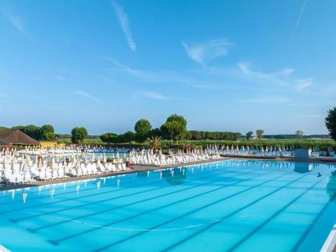 Hu Park Albatros Village - Camping Livourne - Image N°8