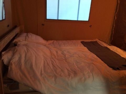 TENTE TOILE ET BOIS 4 personnes - Corsica Lodge, 2 chambres - arrivée le samedi en haute saison