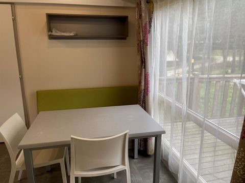 MOBILHOME 4 personnes - IRM Loggia - arrivée le mercredi en haute saison