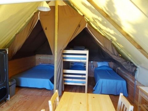 Tente en toile et en bois 4 personnes - Tente Lodge - Sans sanitaires - arrivée le samedi en haute saison