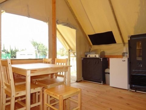 Tente en toile et en bois 4 personnes - Tente Lodge - Sans sanitaires - arrivée le samedi en haute saison