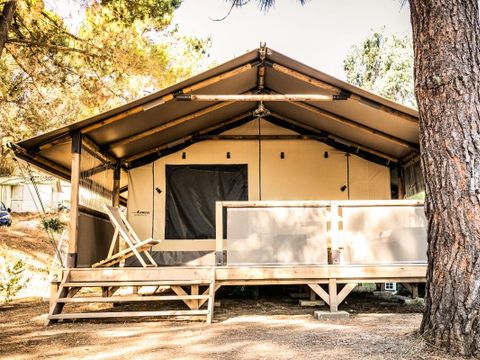 TENTE TOILE ET BOIS 5 personnes - Corsica Lodge 3 Pièces 5 Personnes Climatisé