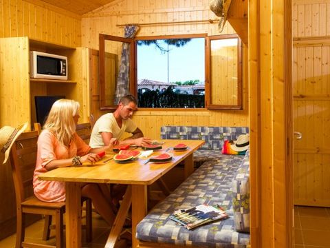 BUNGALOW 6 personnes - Premium B07