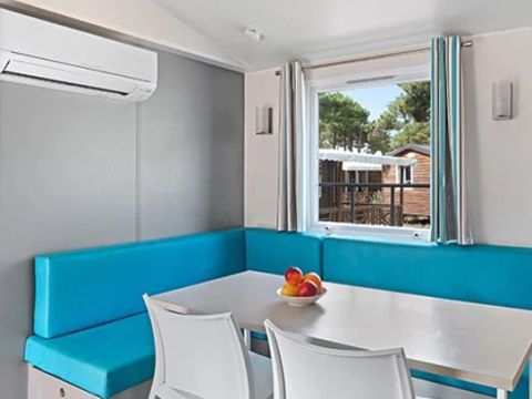 Mobilhome 6 personnes - Comfort XL | 3 Ch. | 6 Pers. | Terrasse surélevée | Clim. | TV