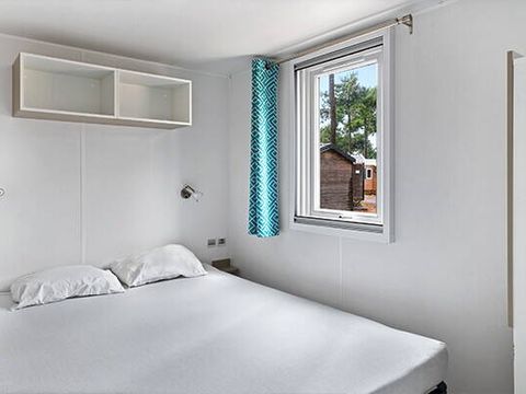 MOBILHOME 4 personnes - Mobil-home | Comfort | 2 Ch. | 4 Pers. | Terrasse surélevée | Clim. | TV