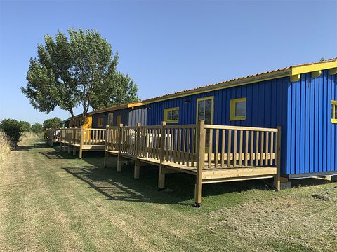 MOBILHOME 4 personnes - 2 CHAMBRES FACE AU LAC