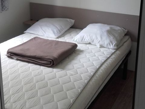 MOBILHOME 4 personnes - TV