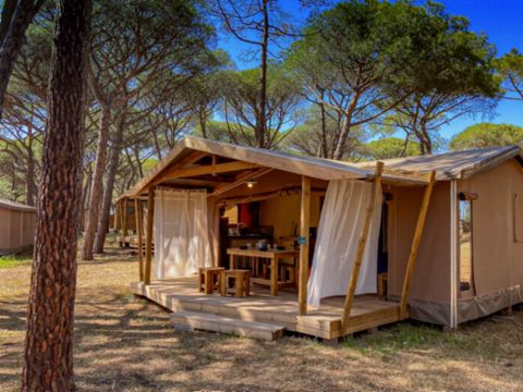 Tente en toile et en bois 5 personnes - Tente Lodge 32 m2 2 ch 4/5 pers