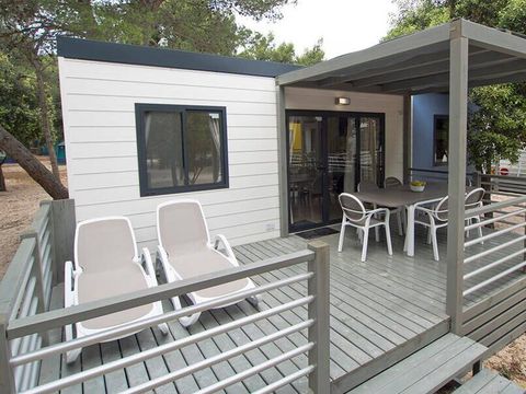MOBILHOME 6 personnes - Mobil-home | Premium | 3 Ch. | 6 Pers. | Terrasse surélevée | Clim. | TV