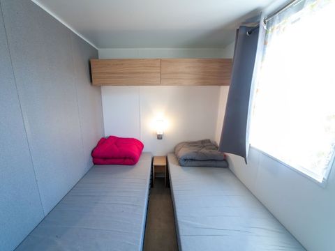 Mobilhome 6 personnes - Loisir+ 6 personnes 3 chambres 32m²