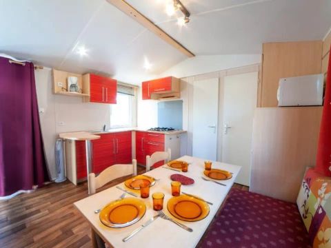Mobilhome 4 personnes - 3 Pièces - Climatisé - TV
