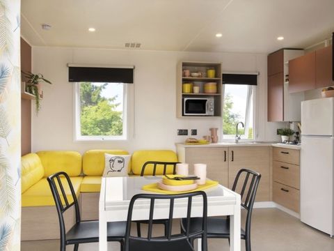 Mobilhome 8 personnes - Confort+ - 4 chambres - 2 salles de bain 40m²