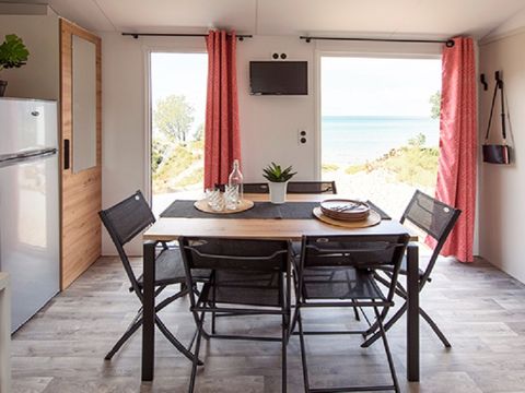 MOBILHOME 6 personnes - Confort 36m² - 3 chambres + Terrasse couverte + Clim réversible + TV