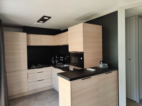 CHALET 4 personnes - SPA Premium 42m² - 2 chambres + Terrasse couverte + Clim réversible + TV