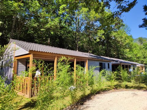 CHALET 6 personnes - Premium 56m² - 3 chambres + Terrasse couverte + Clim réversible + TV