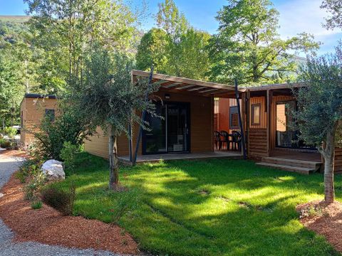 Flower camping La Marmotte - Camping Ariège - Image N°11