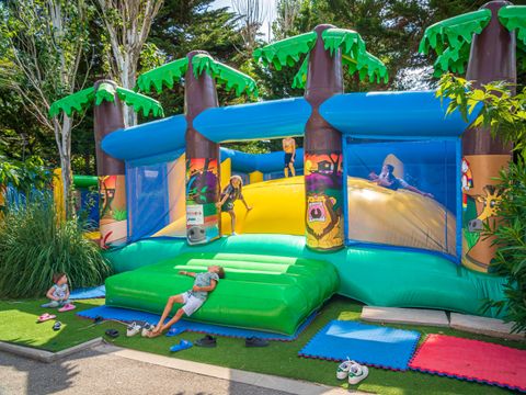 Camping Le Clos Virgile  Camping Le Clos Virgile  - Camping Hérault - Image N°12