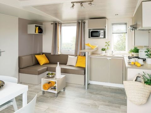 MOBILHOME 8 personnes - Confort+ 8 personnes 3 chambres 35m²