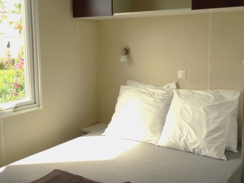 MOBILHOME 5 personnes - 2 chambres catégorie 1- ANCIEN