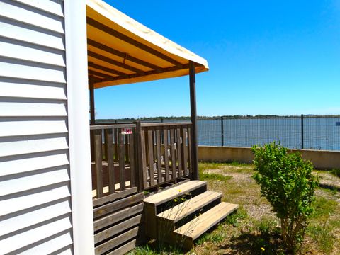 MOBILHOME 6 personnes - 4/6 personnes 2 chambres, LUXE et bord d'étang, 31m2 catégorie 4